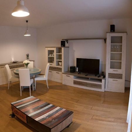 Apartamento turístico Revellin Logroño Exterior foto